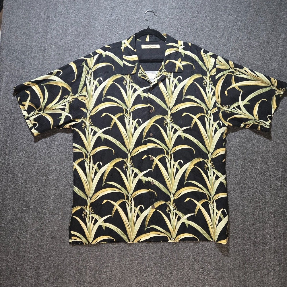 Tommy Bahama Shirt Mens XL 100%‎ Silk Palm Camp Button Up Hawaiian Black